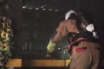 Hatay'da Restoranda Yangın Çıktı