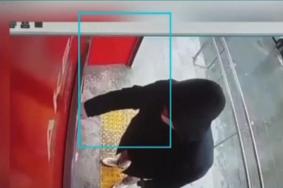 ATM'den para çekerken dikkat! Kandırıyorlar...