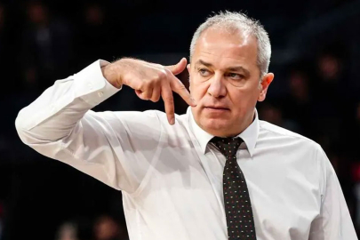 Ekrem Memnun: Burası çok pahalı bir okul