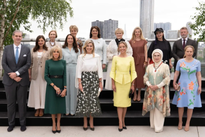 Hollanda Kraliçesinin ev sahipliğindeki özel programa Emine Erdoğan'dan katılım