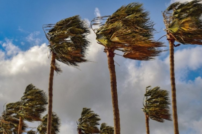 Bursalılara rüzgar uyarısı: Dikkatli olun!