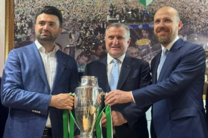 Bakan Bak, Bursaspor'u ziyaret etti