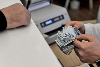 Milyonlarca kişi bekliyor! Memur emekli zammı ne kadar olacak?