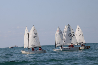 Trabzon'da yelken yarışı heyecanı: 32 sporcu katıldı
