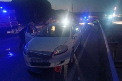 Orhangazi - Gemlik yolunda iki otomobil çarpıştı! Yaralılar var