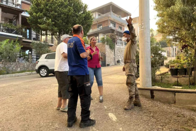 Seferihisar'da Orman Yangını: Atatürk Mahallesi Tahliye Edildi