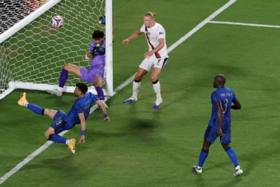 7 gollü inanılmaz maç! Al-Hilal, Manchester City'i devirdi