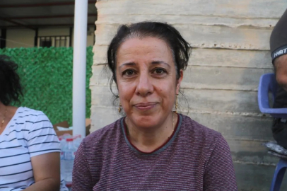 Hatay’da evi yıkılan depremzede, yangın korkusu da yaşadı