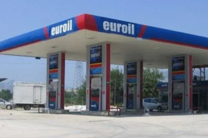 İflasın eşiğine gelen Türk akaryakıt devi hisselerini sattı