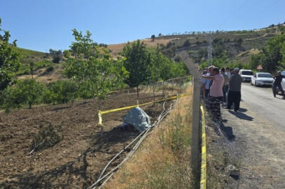 Bahçesinde kazı yaparken toprak altında kalan şahıs hayatını kaybetti
