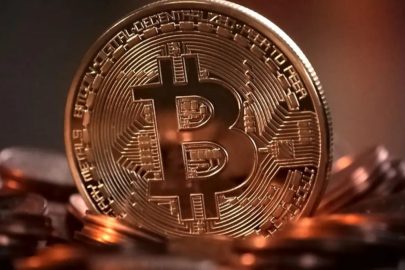 Bitcoin'de yeni rekor tahmini: 200 bin dolar
