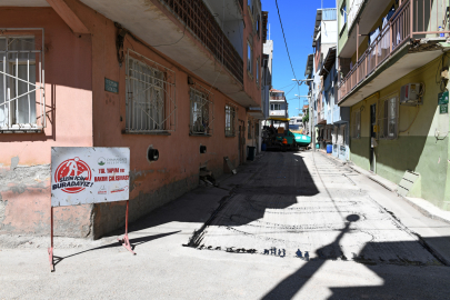 Osmangazi’nin yollarında yoğun asfalt mesaisi
