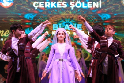 Çerkesler, Güney Marmara şöleninde unutulmaz bir gece yaşadı