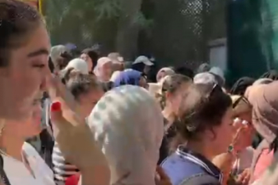 Bursa'da adım atacak yer kalmadı! İzdiham yaşandı: Sinir krizi geçirdiler