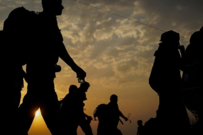 Yüzlerce göçmen çocuk kayboldu