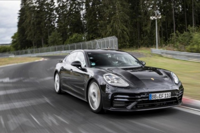 Bursa'da lüks araç icradan satışa çıkarılıyor!