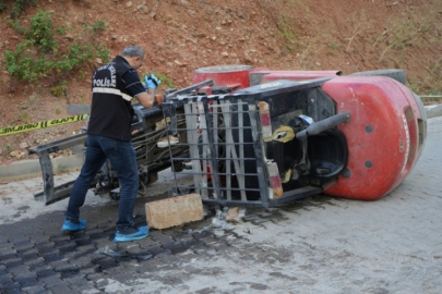 Forkliftin altında kalan 16 yaşındaki sürücü hayatını kaybetti