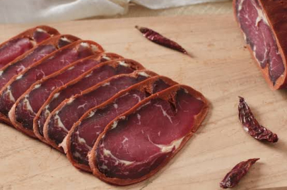 Bursa'da pastırmaya bakın ne katmışlar?