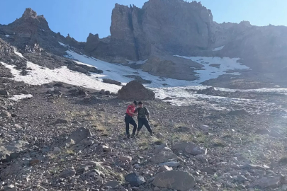Erciyes Dağı'nda Kaybolan Dağcı 4 Saat Sonra Kurtarıldı