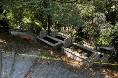 Mezardan çıkanlar dehşete düşürdü!