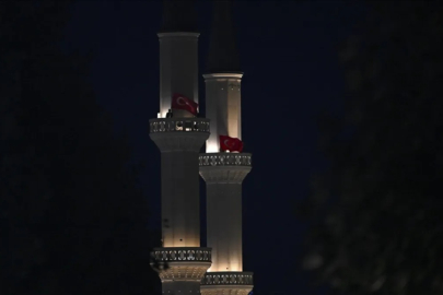 90 bin camiden eş zamanlı olarak sela okunacak