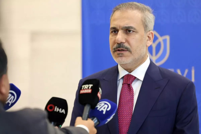 Bakan Fidan'dan Suriye açıklaması: İsrail yol yakınken vazgeçmeli