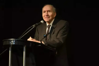 Eski CHP Genel Başkanı Altan Öymen entübe edildi