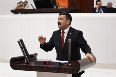 Türkoğlu Bakan Tekin’e ateş püskürdü