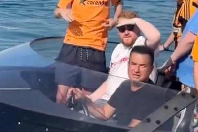 Acun Ilıcalı Çeşme'de sürat teknesiyle görüntülendi: Yolun Erdoğan gibi açık olsun
