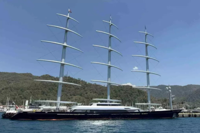 Dünyanın En Büyük Teknolojik Yelkenlisi Maltese Falcon Marmaris'e Geldi