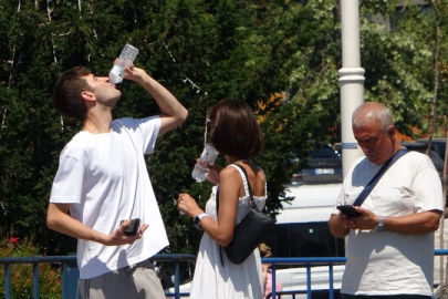 Meteoroloji'den yeni açıklama! Fön rüzgarları sıcaklığı artıracak!
