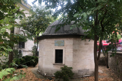 Bursa'nın kalbinde gizli bir tarih! Şehreküstü meydanındaki sessiz maneviyat...