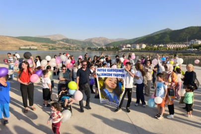 Kansere yenik düşen Duygu için gökyüzüne balonlar bırakıldı