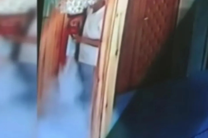 Ankara'da yangın tüpü ile camiye zarar verdiler