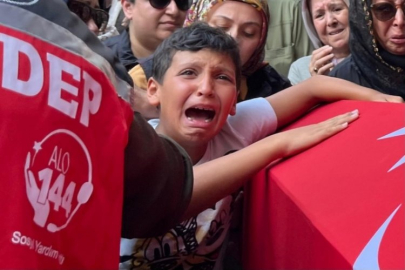 Yangın şehidinin oğlu yürekleri dağladı: Baba, ben sensiz ne yapacağım?