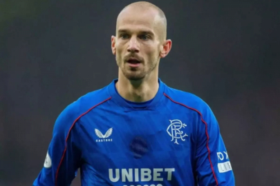 Ezeli rakibinden Fenerbahçe'nin belalısı olan futbolcuya resmi teklif