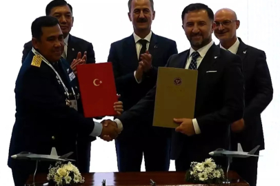 Cumhuriyet tarihinin en büyük savunma ihracatı: 48 adet KAAN için imzalar atıldı