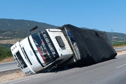 İznik - Sakarya yolunda korkutan kaza!