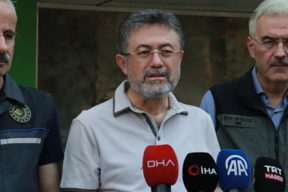 Tarım ve Orman Bakanı Yumaklı yangınlarla ilgili son durumu açıkladı