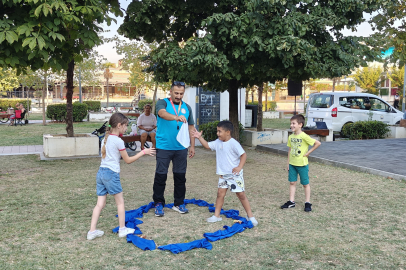 GEÇMİŞTEN GÜNÜMÜZE SOKAK OYUNLARI FESTİVALİ BAŞLADI