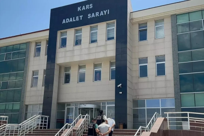 Kars'ta Yolcu Otobüsünde Uyuşturucu Ele Geçirildi, 2 Şüpheli Tutuklandı