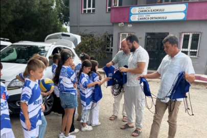 Bursa'da köy muhtarından çocuklara yürekleri ısıtan jest!