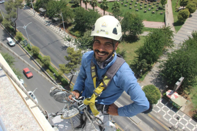 Şanlıurfa'nın endüstriyel dağcıları: Metrelerce yükseklikte çalışıyorlar