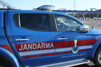 Bursa'da jandarmadan antika dükkanına tarihi eser baskını! 190 parça tarihi eser ele geçirildi...