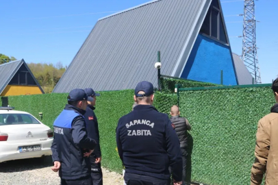 Sapanca'da bungalovdaki gizli kamera skandalı: Sanıklar ilk kez hakim karşısına çıktı