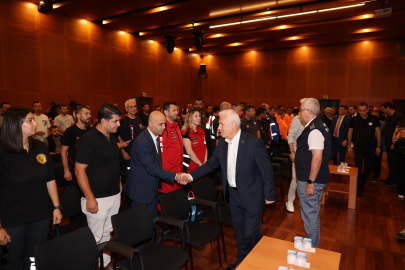 Başkan Bozbey’den alev savaşçılarına teşekkür  “Gönüllü itfaiyecilik için çalışmalara başladık”