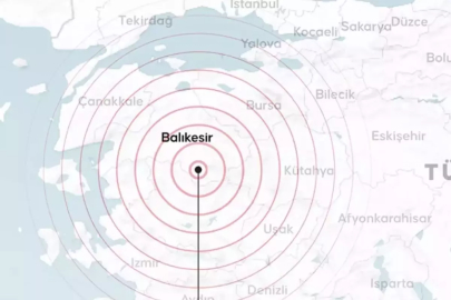 Balıkesir'de 6.1 büyüklüğünde deprem! İstanbul dahil birçok ilde hissedildi