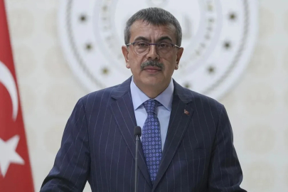 Yusuf Tekin açıkladı: Yeni okul kıyafetleri nasıl olacak