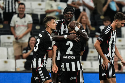 Beşiktaş - St. Patrick's: 3-2 (MAÇ SONUCU)