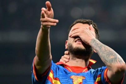 Türk futbol tarihine geçen transfer açıklandı: Romulo, imzayı attı!